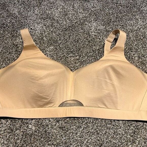 Cacique lightly lined no wire bra size 52D C31-1 - Picture 1 of 4